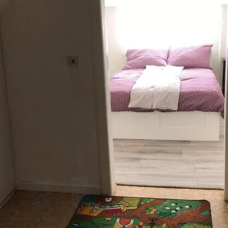 Ferienhaus 아파트 *